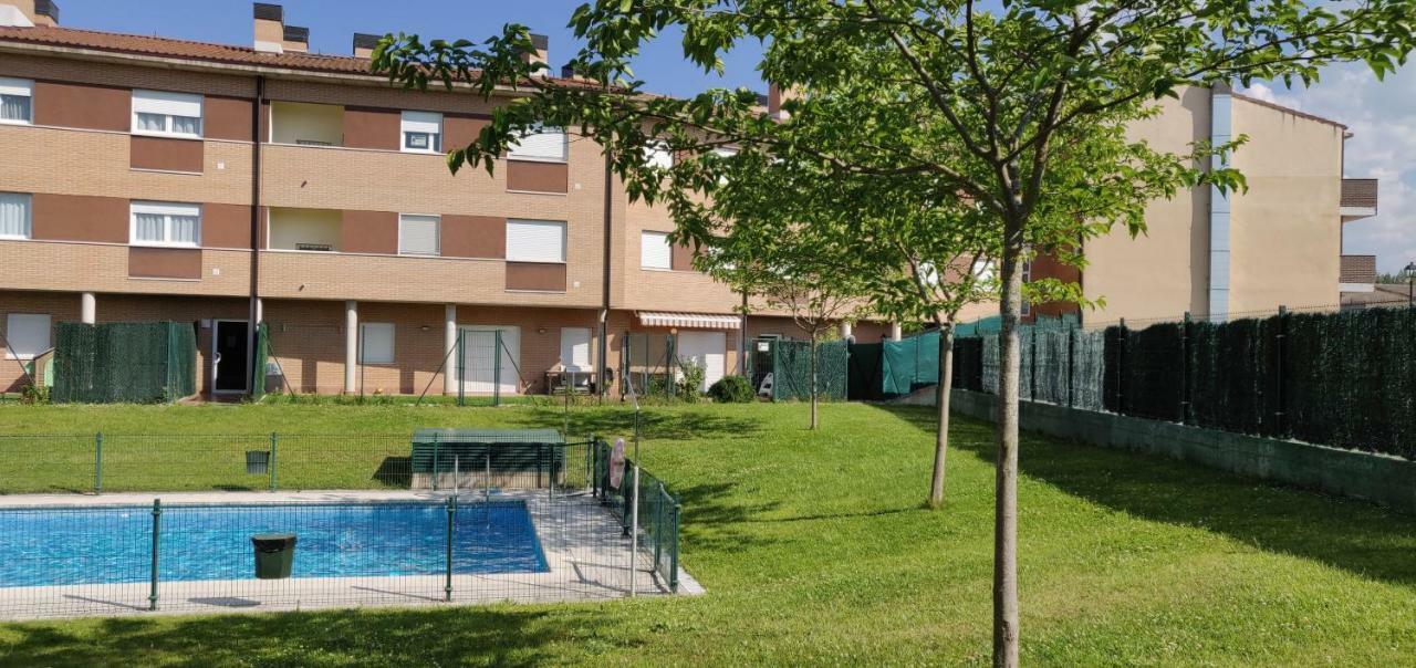 Apartamentos Mirador De Granon Exteriér fotografie
